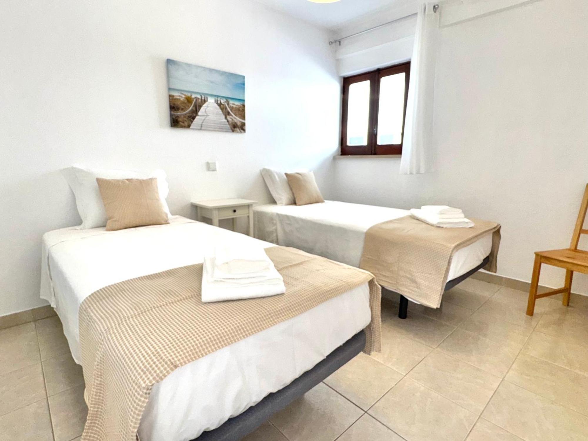 - 2 Bedrooms Appartement Albufeira