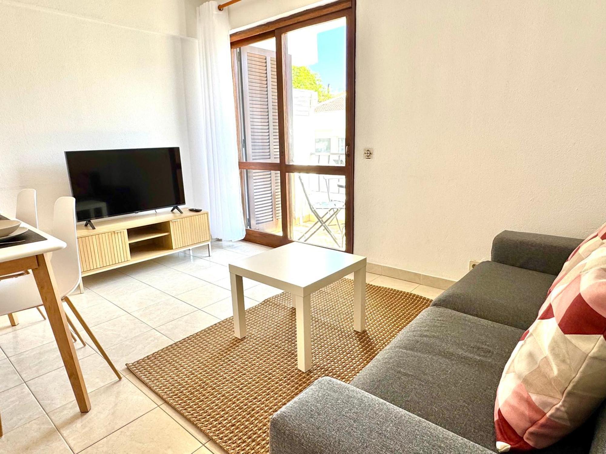 - 2 Bedrooms * Albufeira